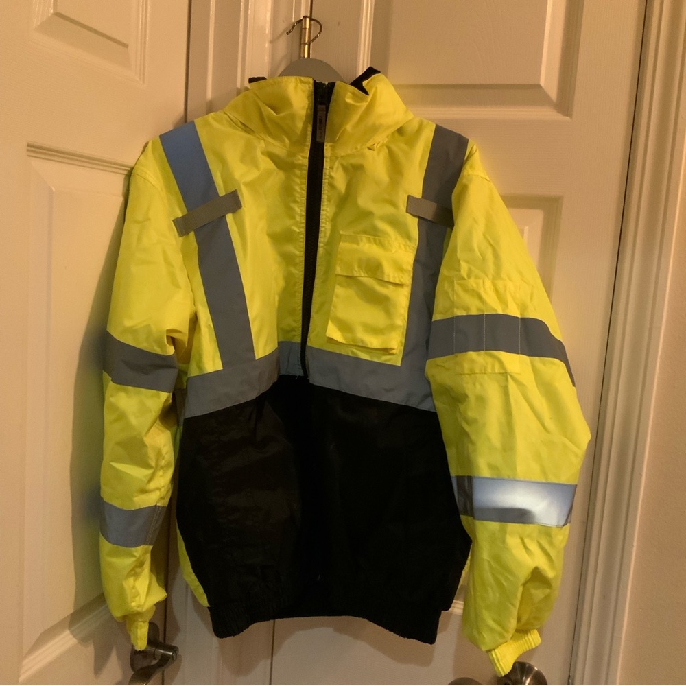 Tingley Bomber II Size Large Hi-Vis Neon Yellow Jacket Winter Construction